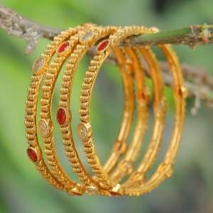 24CT Gold Plated Pink Stone Bangle