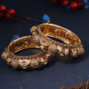 24CT Gold Plated Stone Bangle