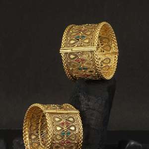 Gold Plated Openable Bangles