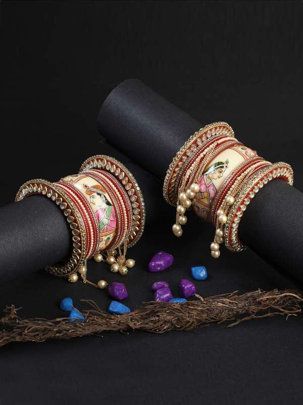 Set Of 28 Bridal Chuda with Hangings