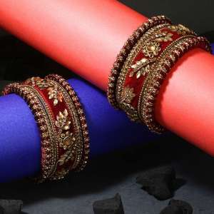 Maroon Velvet Silk Thread Chuda