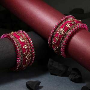 Magenta Velvet Silk Thread Chuda