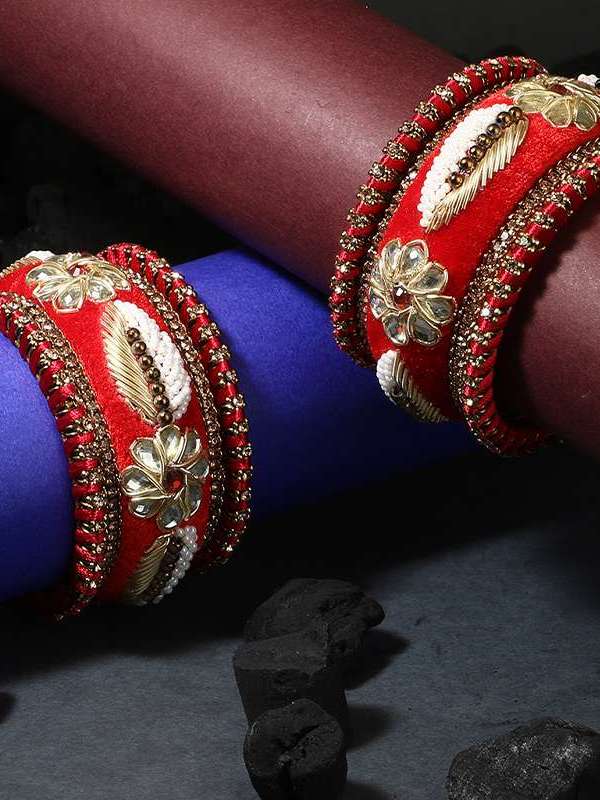 Red Velvet Silk Thread Chuda