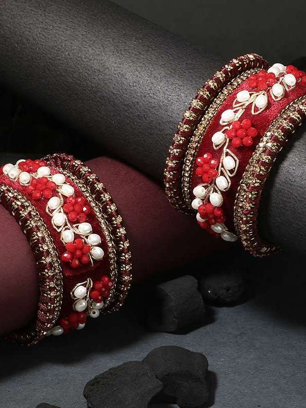 Red Velvet Silk Thread Chuda