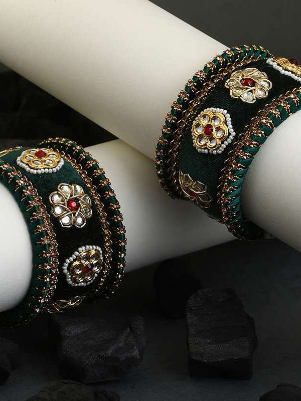 Green Kundan Silk Thread Chuda