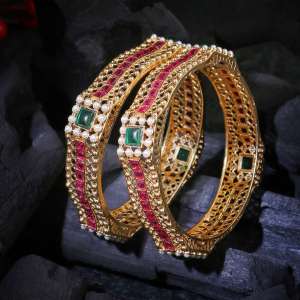 Gold Plated Stone Pearl Bangles