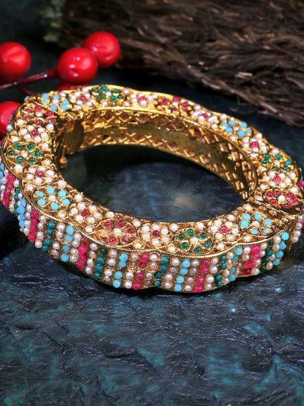 24CT Gold Plated Pearl-Bangle