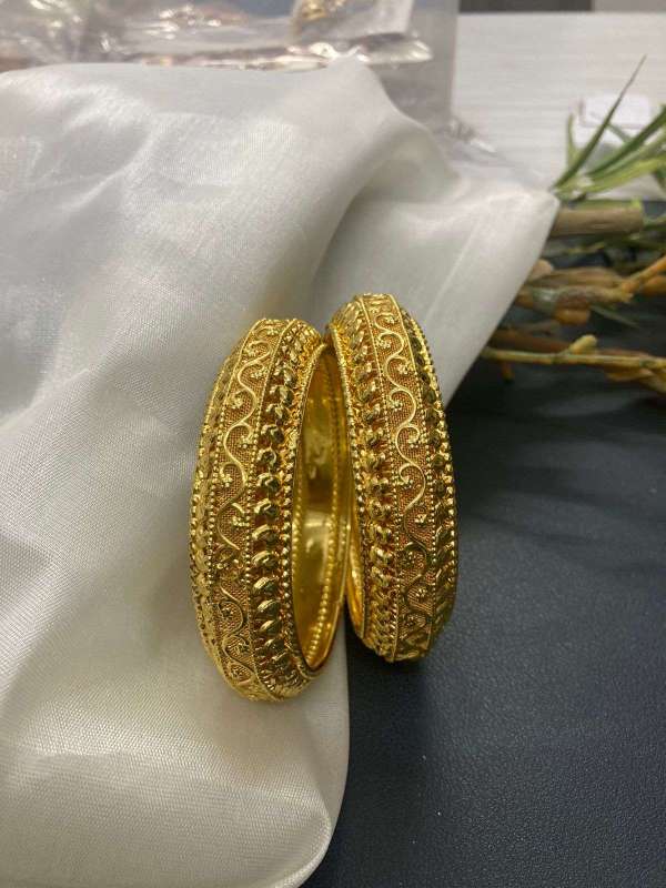 Gold Plated Pearl Beaded Bangles (2.4)