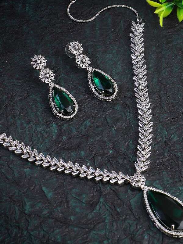 Rhodium-Plated Stone Pendent Set