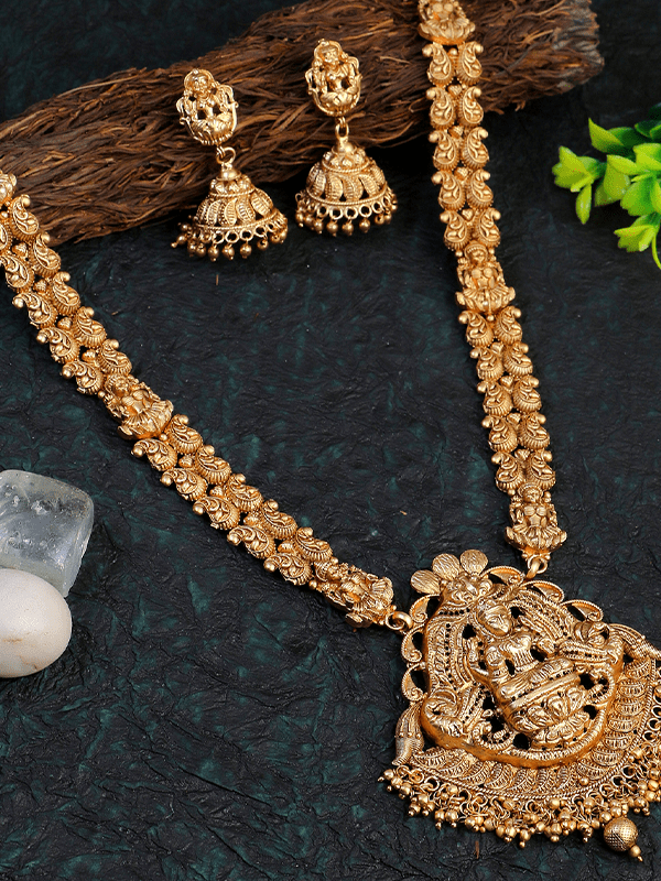Gold-Plated Pearl Long Jewellery Set