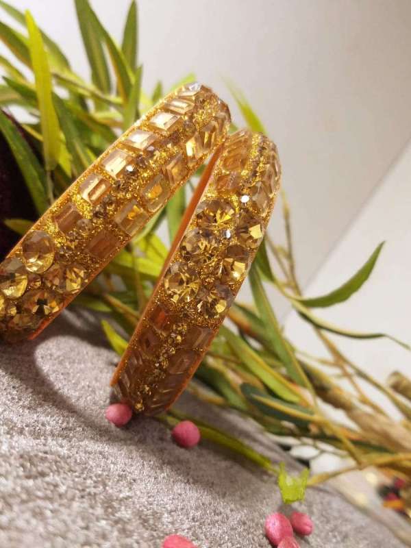 Lac Kada With Golden Stone for woman and girls