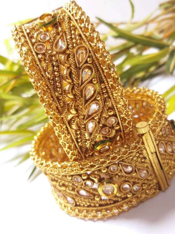Buy bridal kundan gold plated bangles