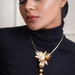 24CT Gold Plated Flower & Pearl Design Necklace