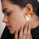 Women Gold Plated Floral Degign Pearl Beaded Earrings