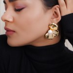 Women Gold Plated Floral Degign Pearl Beaded Earrings