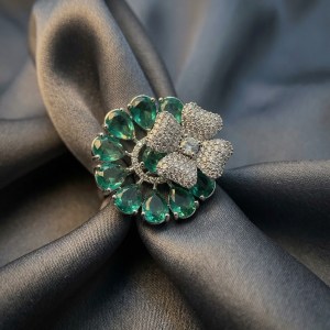 Green Emerald Stone Flower Adjustable Ring