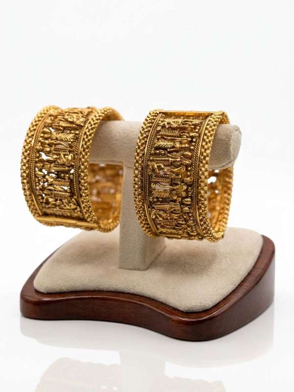 Women’s Antique Gold-Plated Ram Darbar Temple Broad Openable Kada Pair