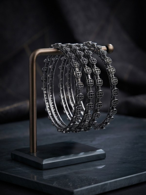 Oxidized Silver-Tone Clover Pattern Bangles Set
